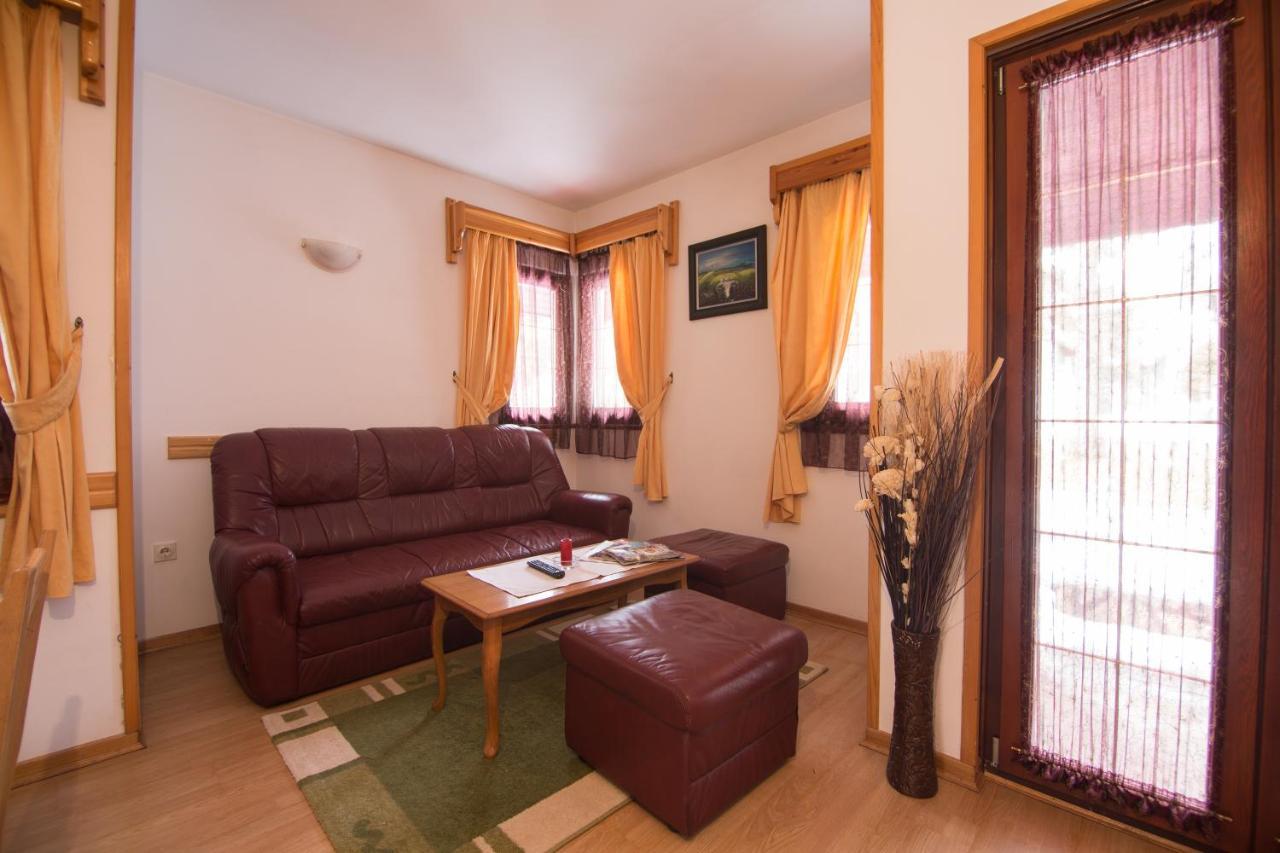 Kraljevi Konaci - Najam Kuca Na Zlatiboru Apartamento Exterior foto