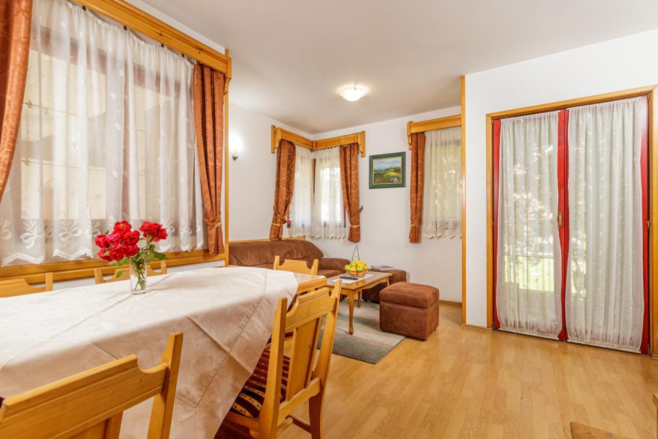 Kraljevi Konaci - Najam Kuca Na Zlatiboru Apartamento Exterior foto