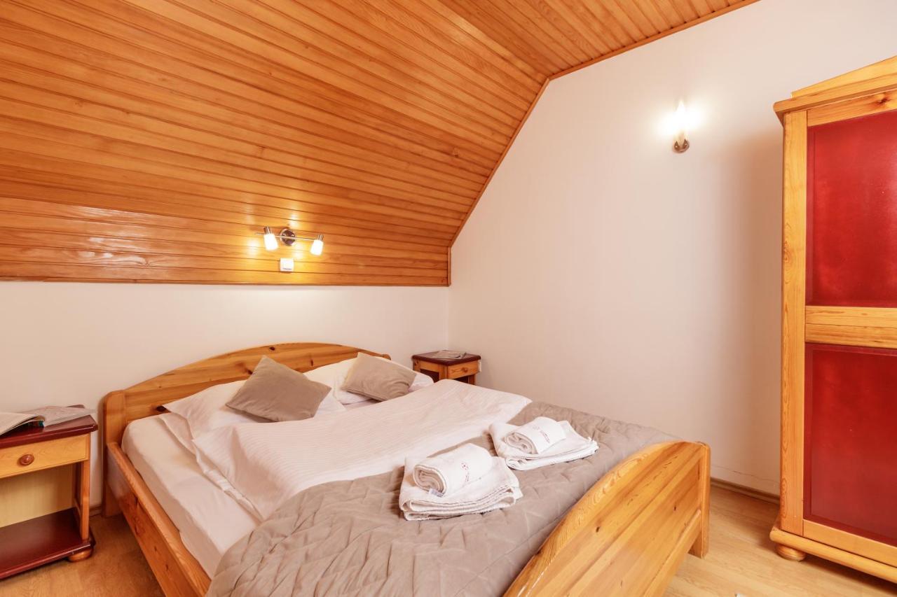 Kraljevi Konaci - Najam Kuca Na Zlatiboru Apartamento Exterior foto