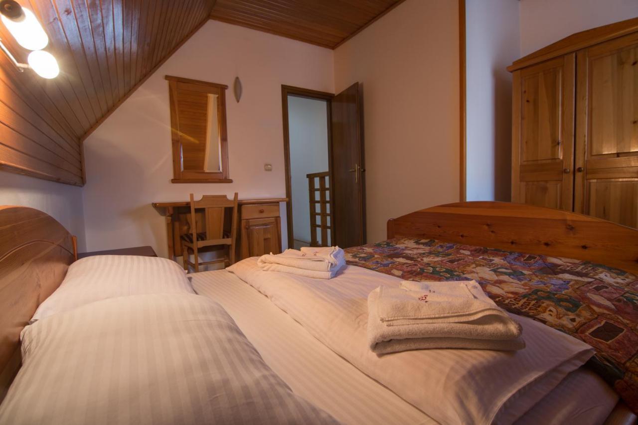 Kraljevi Konaci - Najam Kuca Na Zlatiboru Apartamento Exterior foto