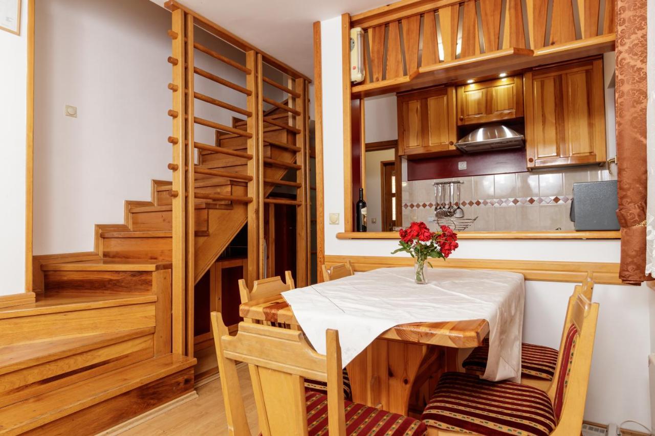 Kraljevi Konaci - Najam Kuca Na Zlatiboru Apartamento Exterior foto