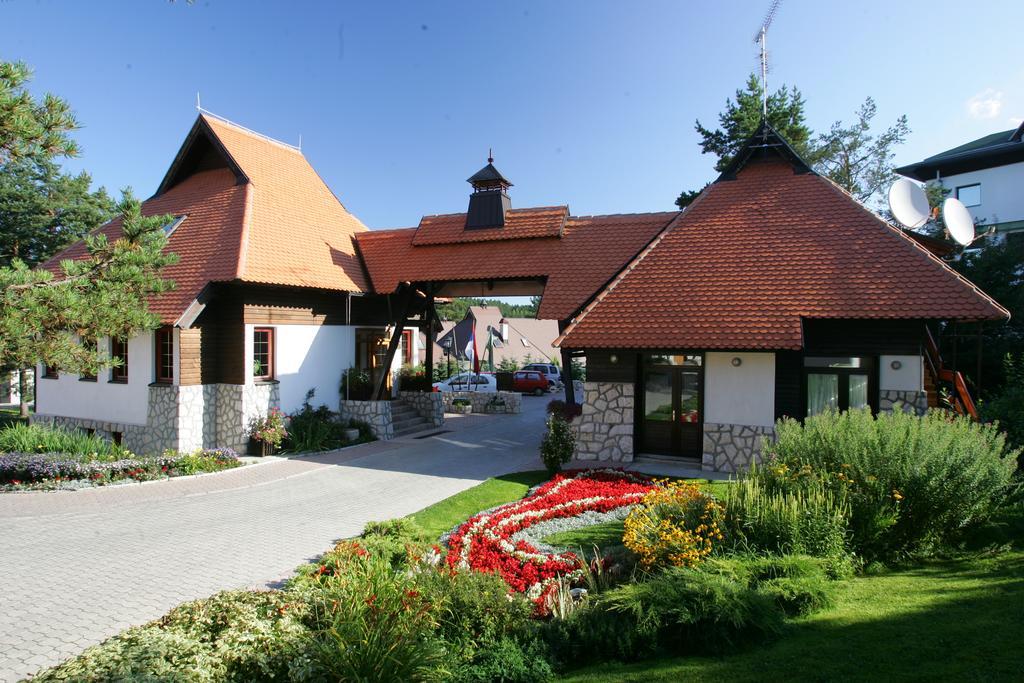 Kraljevi Konaci - Najam Kuca Na Zlatiboru Apartamento Exterior foto